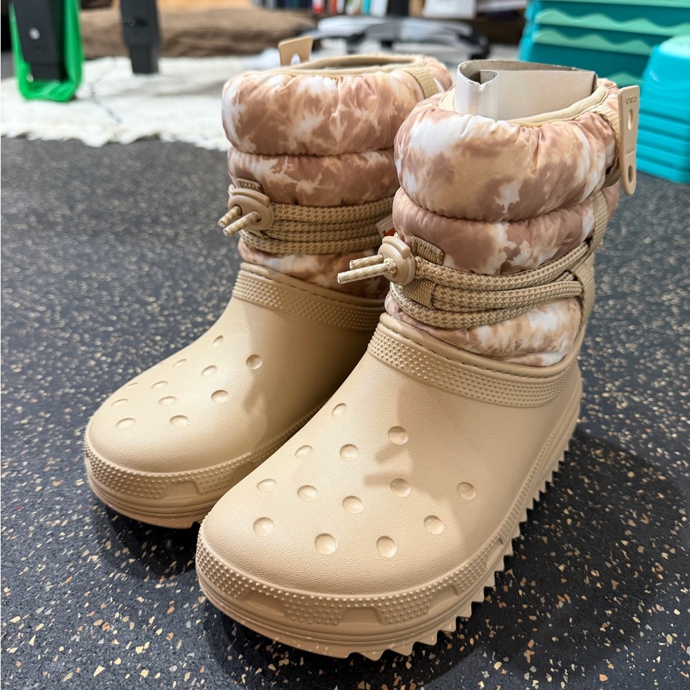 CROCS Beige and Cream Winter Boots